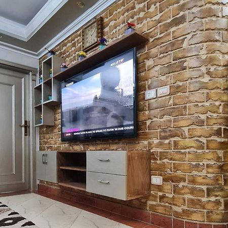 Comfy 3 Bedrooms Apartment In Cairo 96 Екстериор снимка