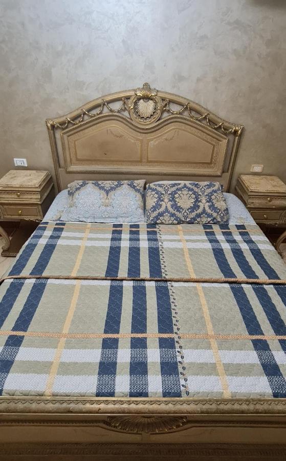 Comfy 3 Bedrooms Apartment In Cairo 96 Екстериор снимка