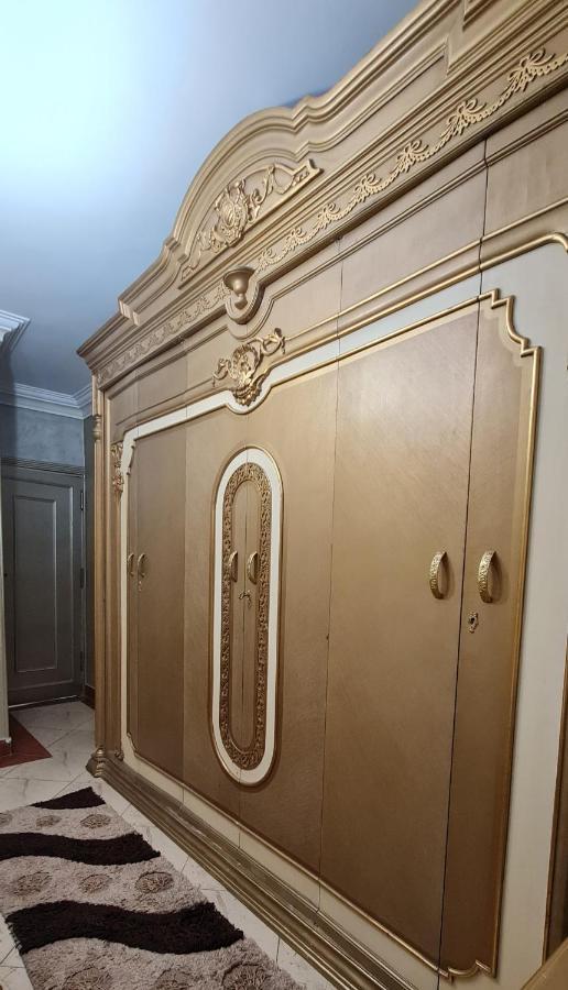 Comfy 3 Bedrooms Apartment In Cairo 96 Екстериор снимка