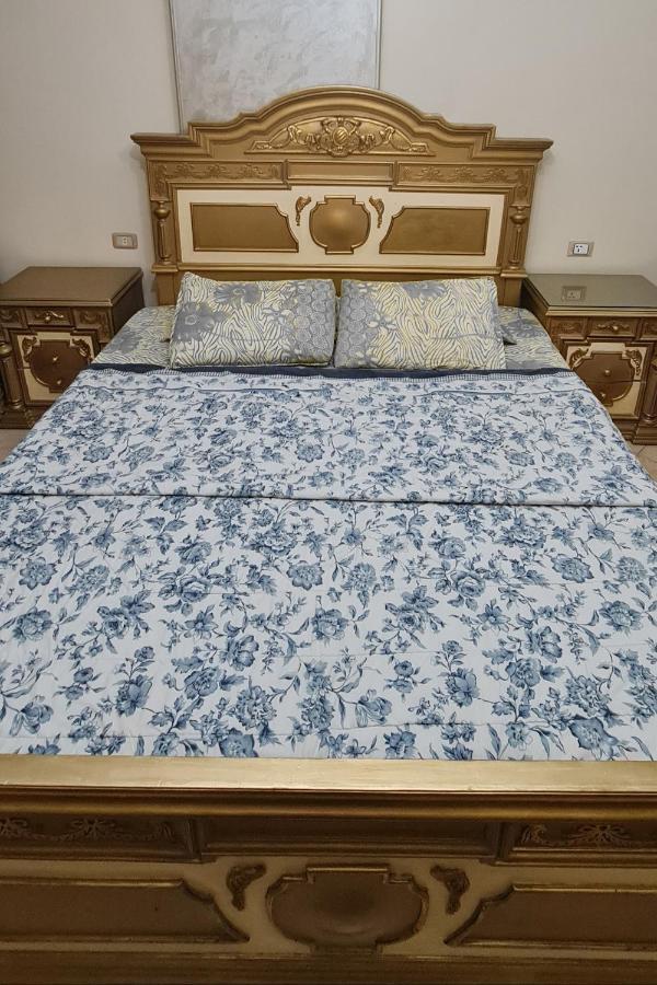 Comfy 3 Bedrooms Apartment In Cairo 96 Екстериор снимка